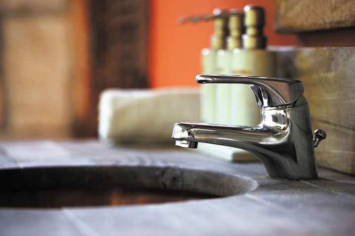 A2B Plumbers are able to fix any leaking taps you may have in Barton On Sea. 